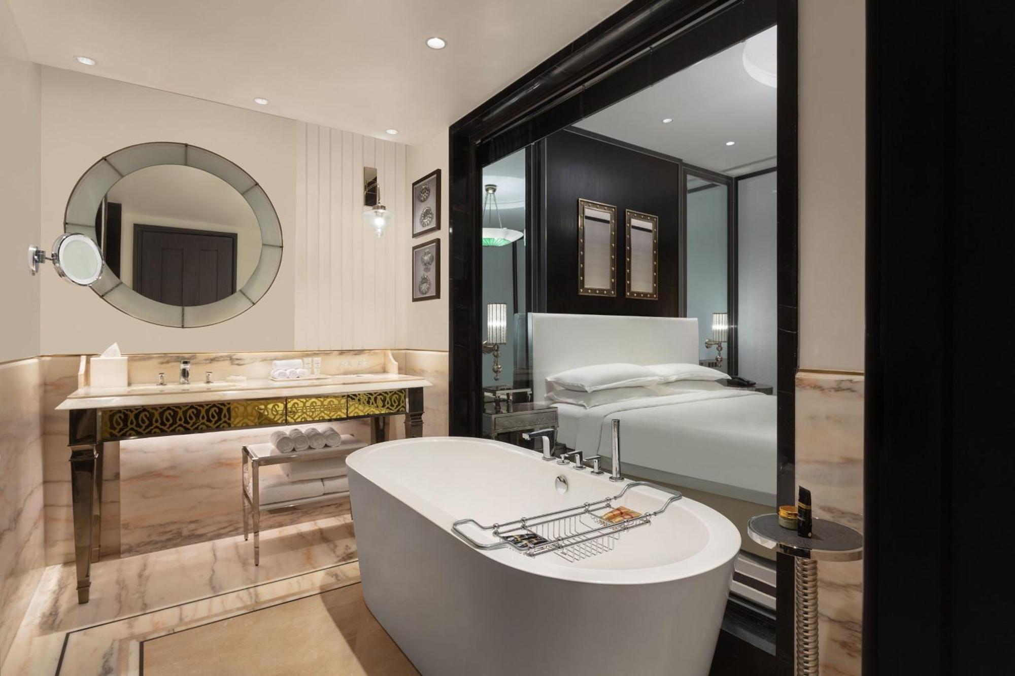 Itc Narmada, A Luxury Collection Hotel, Ahmedabad Extérieur photo